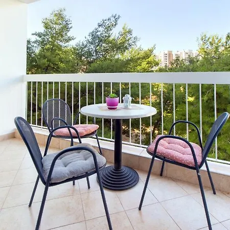 Amari Апартаменти *