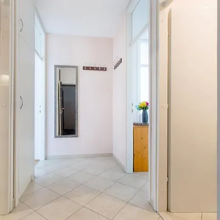 Amari Апартаменти Спліт